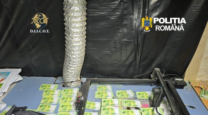 Fabrică de bani falși descoperită în Suceava