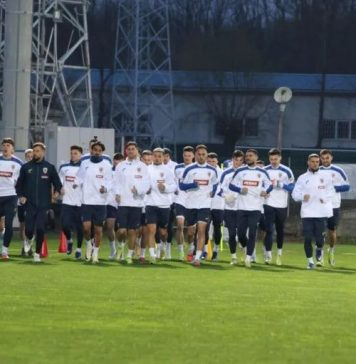 Un fotbalist cu origini focșănene în lotul național al României care va înfrunta Turcia pentru calificarea la CM 2026