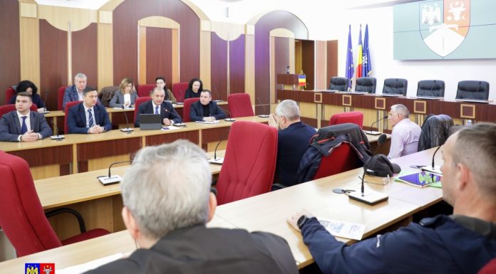 Inițiativa președintelui Nicușor Halici: bazele sportive din Vrancea, deschise pentru toți vrâncenii și înființarea Clubului Sportiv Județean