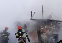 Femeia cu arsuri grave de la Homocea, transferată cu elicopterul la un spital din Iași