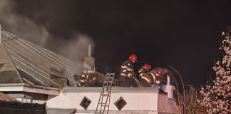 Incendii la două locuințe, azi noapte, în Vrancea