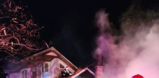 Explozie și incendiu la o gospodărie din Golești / Proprietarul a ajuns la spital