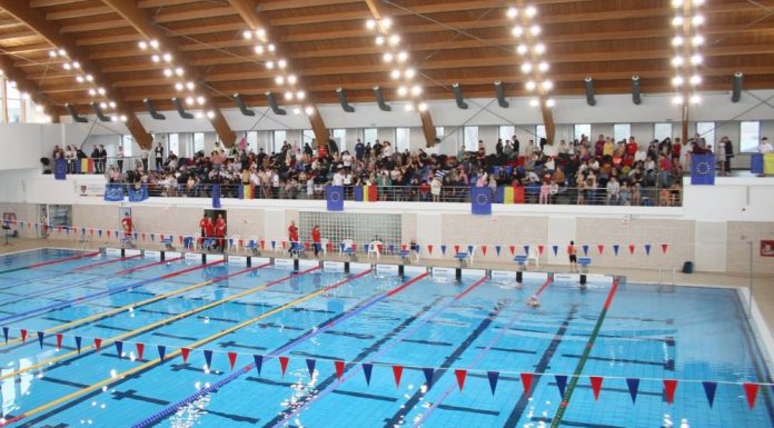 FOTO Aproape 300 de copii au adus primăvara în apă, la „Cupa Mărțișorul Vrancei” / Campioana mondială Tamara Costache, prezentă la competiție