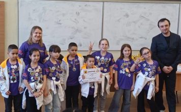 FOTO Performanță pentru micii elevi de la Școala Nereju, care îi duce direct în SUA