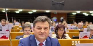 Omul de bază al vicepremierului Marian Neacșu, dat afară din Directoratul Transelectrica, după ce a intrat cu telefonul în Camera cu documente secrete