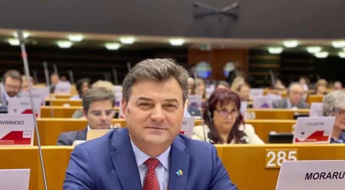 Omul de bază al vicepremierului Marian Neacșu, dat afară din Directoratul Transelectrica, după ce a intrat cu telefonul în Camera cu documente secrete