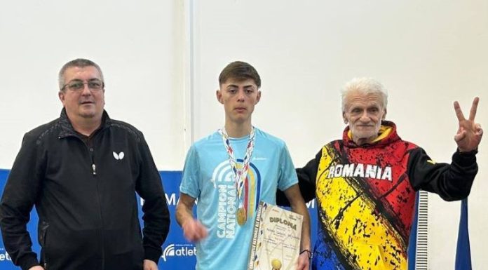 FOTO Atleții de la CSS Focșani, la înălțime la CN în sală U20