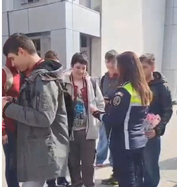 Polițiștii, în mijlocul elevilor pentru o nouă sesiune de activități preventiv-educative