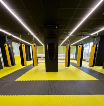 FOTO-VIDEO S-a deschis un nou club sportiv de kickboxing și arte marțiale în Focșani / Echipamente moderne și instructori de top