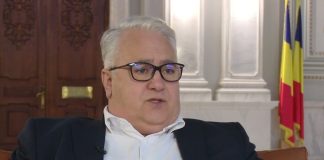 VIDEO Consulul Badea către elevii vrânceni blocați în Dubai: ”Aţi avut şansa să fiţi aproape de un război dintr-o zonă foarte importantă a lumii”