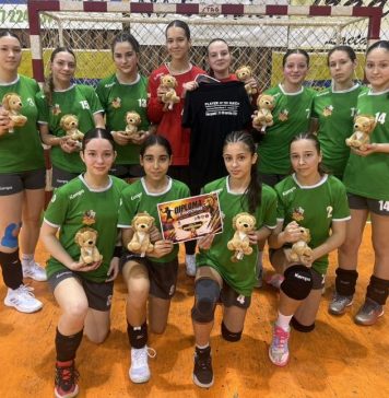 Final de sezon pentru ALH Dinamic Focșani junioare 3 / Handbalistele au încheiat pe locul 3 turneul semifinal de la Focșani