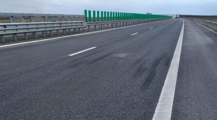Atenție, șoferi: lucrări pe mai multe sectoare ale Autostrăzii Moldovei!