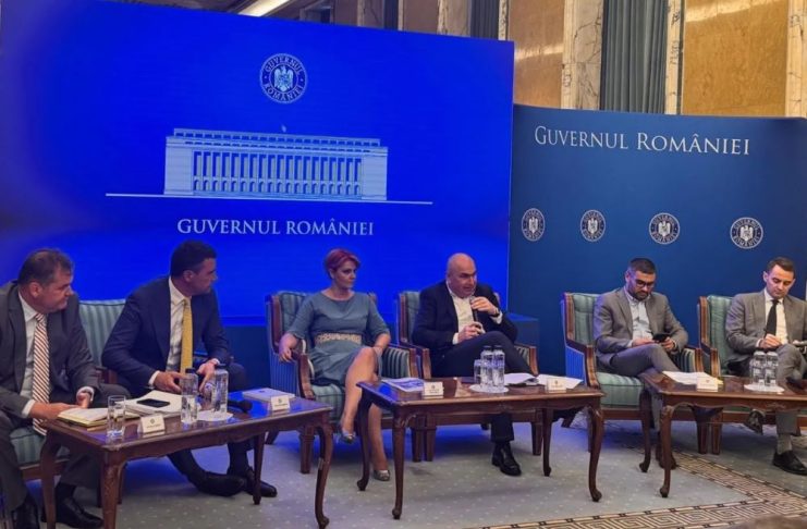 Cam așa apar crizele … politice: PSD cere înlocuirea premierului după ce Ilie Bolojan a refuzat să-i mai răspundă la telefon Olguței Vasilescu