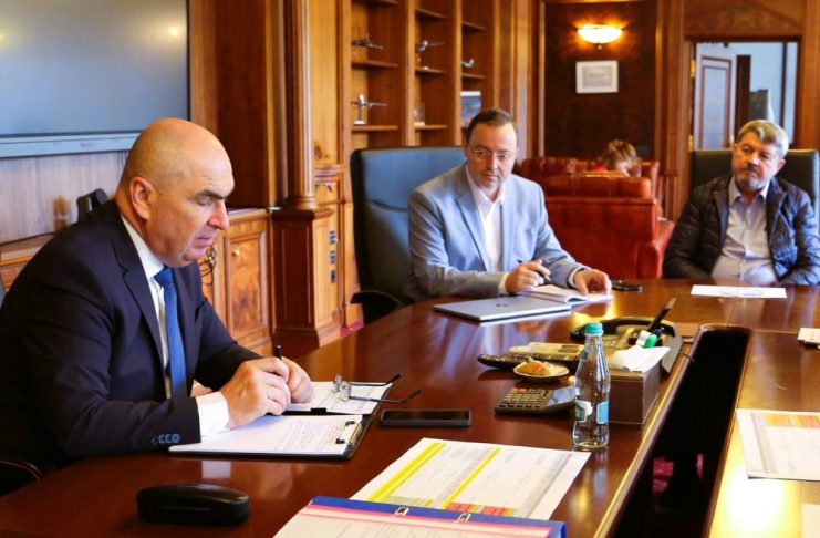 Mobilizare pentru finalizarea lucrărilor de infrastructură cu fonduri europene / Umbrărescu, la Ministerul Transporturilor, împreună cu premierul Bolojan