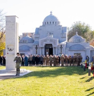 Ceremonie militară la Mausoleul Eroilor din Focșani, de Ziua Forțelor Terestre