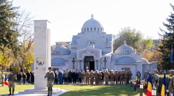 Ceremonie militară la Mausoleul Eroilor din Focșani, de Ziua Forțelor Terestre