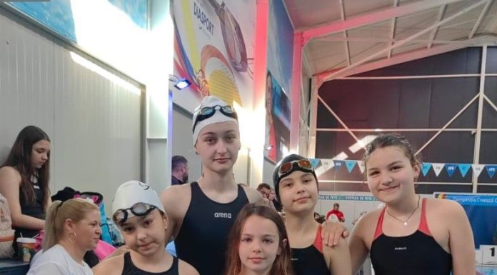 Înotul, un sport tot mai popular în Vrancea / Noi rezultate foarte bune, la o competiție regională