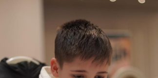 Medalie națională de bronz pentru micul șahist focșănean Darius Pană