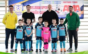 Cei mai mici fotbaliști, urmăriți la ”Cupa Bucuriei” de foști campioni ai României