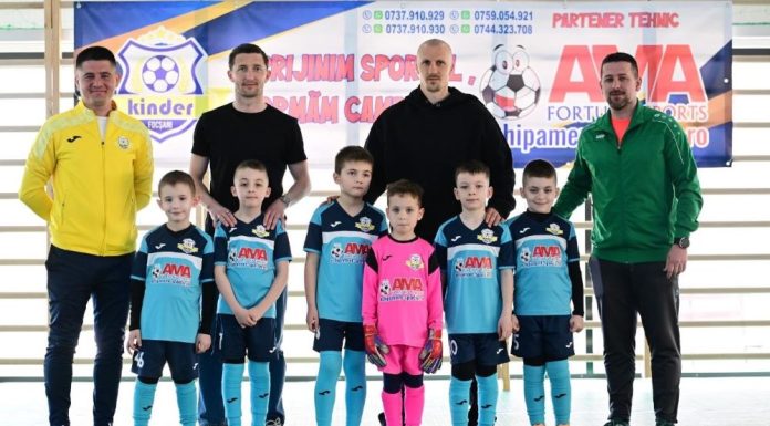 Cei mai mici fotbaliști, urmăriți la ”Cupa Bucuriei” de foști campioni ai României