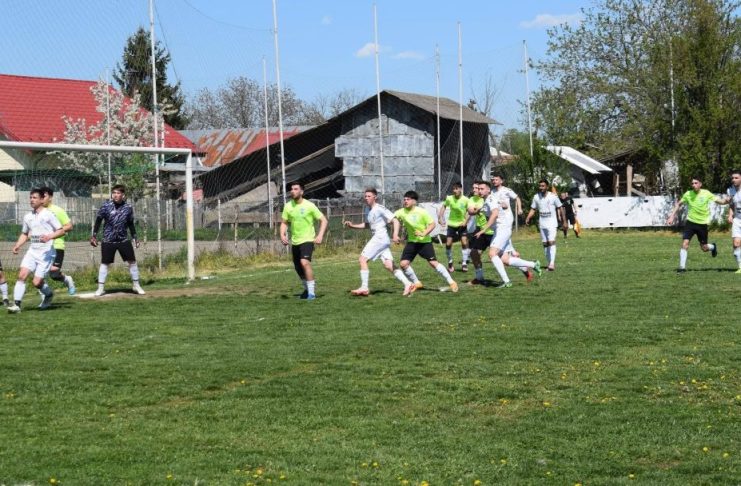 Fără surprize în Superliga Vrancei de fotbal