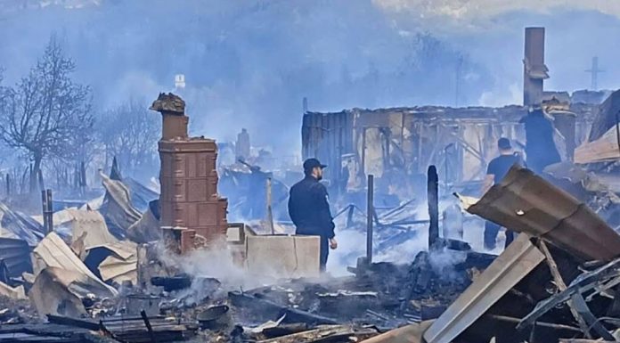 Incendiul de la Rucăreni: soba care rezistă în vâltoarea flăcărilor / Remember: aprilie 1998 – aprilie 2026