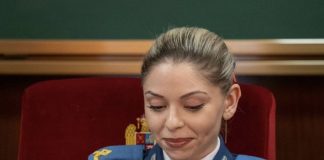 FOTO Vrânceanca Miruna Camelia Mocanu și-a lansat a doua carte / Ea a fost șefa promoției 2025 la Academia Forțelor Aeriene ”Henri Coandă”