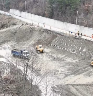 S-a redeschis circulația pe drumul rupt de ape la Prahuda și pentru mașinile de mare tonaj