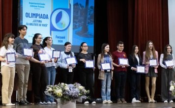 FOTO Un elev de la CN Unirea, mențiune MEC la Olimpiada Națională ”Lectura ca abilitate de viață”, desfășurată la Focșani