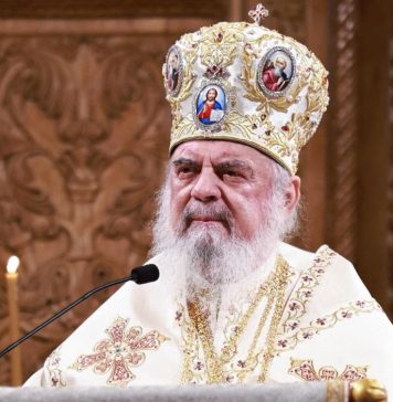 Patriarhul Daniel: Învierea lui Hristos este adevărul central al credinţei şi vieţii creștine
