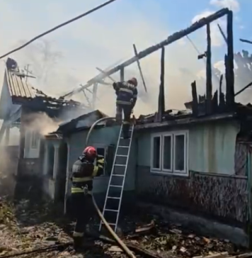 VIDEO 18 case sunt afectate de incendiul devastator de la Rucăreni