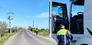 Amenzi de peste 20.000 lei date în zona trecerilor la nivel cu calea ferată