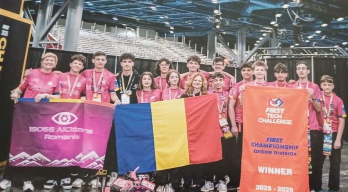 Echipa AICitizens, de la Colegiul Cuza, calificată la un nou concurs internațional de robotică / Elevii au nevoie de ajutor pentru a ajunge la competiția din SUA
