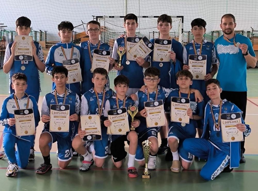 Rezultate foarte bune pentru atleții și baschetbaliștii de la LPS Focșani 4 baschet lps