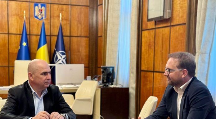 PNL și USR vor acționa în mod coordonat ”pentru a apăra direcția de reformă și corectitudine pe care ne-am întemeiat guvernarea comună”