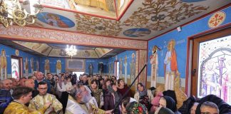 FOTO Arhiepiscopul Ciprian a sfințit pictura bisericii, casa parohială și Centrul de zi pentru copii din comuna Spulber