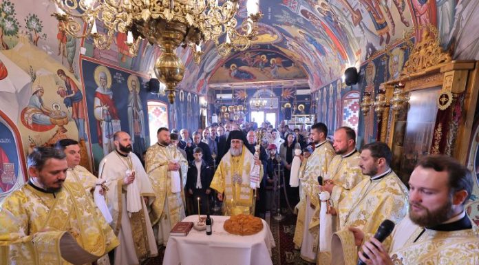 Hram și sfințire la biserica ”Sf. Ioan Evanghelistul” din Odobești