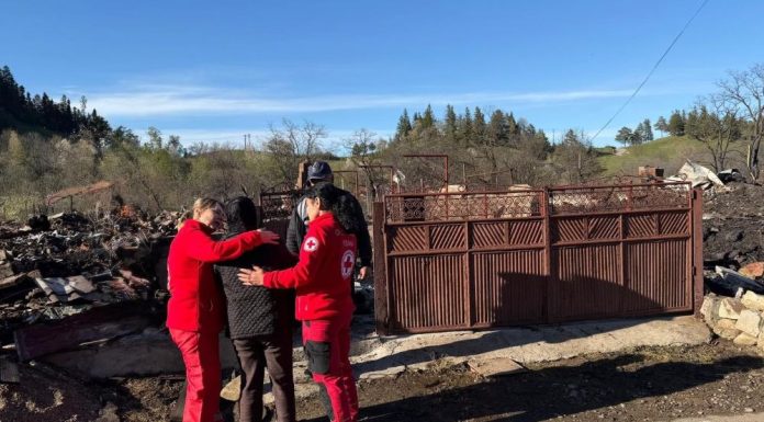 Apel urgent pentru sprijinirea sinistraților din Rucăreni / Crucea Roșie Vrancea: Împreună, putem reda acestor familii șansa de a-și reconstrui viața