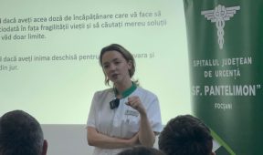 FOTO Elevii de la profilul chimie-biologie, dialog deschis cu medicii Spitalului Județean Focșani, despre profesie, provocări și satisfacții 3 elevi spital 1