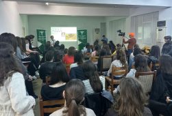 FOTO Elevii de la profilul chimie-biologie, dialog deschis cu medicii Spitalului Județean Focșani, despre profesie, provocări și satisfacții 6 elevi spital 5