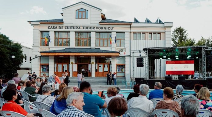 Adjudul, în atenția lumii artistice / Vineri începe Festivalul de Teatru, Film și Muzică ”Ion Dichiseanu” / Programul evenimentului