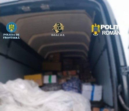 FOTO-VIDEO 137 de percheziții în Vrancea și alte 3 județe într-un dosar de contrabandă, trafic de substanțe toxice, dare de mită / Sunt vizați și polițiști și vameși