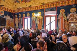 FOTO A fost sfințită biserica Parohiei Nereju Mare 2 sfintire biserica nereju 2