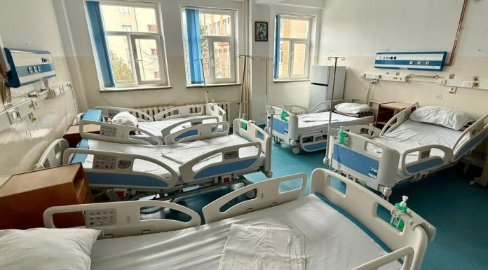 Numărul de paturi din spitale, în vizorul autorităților: reducere cu 20% în 3 ani