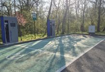 6 stații de încărcare pentru mașinile electrice și hibrid plug-in, amplasate de Consiliul Județean în Focșani, Vânători și Soveja statie incarcare masina