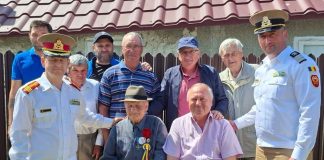 FOTO Trei veterani de război din Vrancea, înaintați în grad de Ziua Eroilor