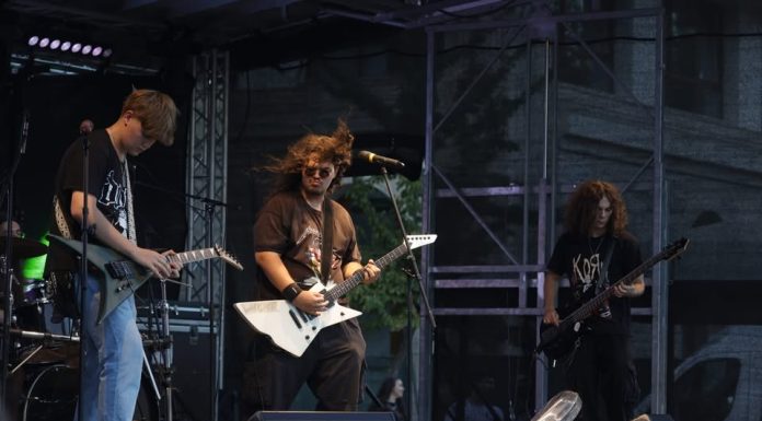 Focșănenii de la Warblade au nevoie de voturile noastre pentru a participa la un important festival internațional