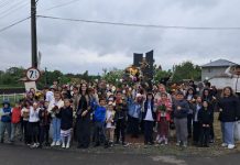 FOTO Eroi au fost, eroi sunt încă… – celebrare a Înălțării la cer a Mântuitorului, a Eroilor Neamului și a Sfinților Împărați de către elevii Școlii Gimnaziale ,,Emil Atanasiu” Garoafa ziua eroilor garoafa 5