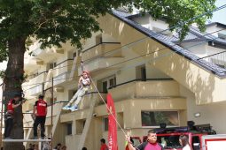 FOTO Crângul Petrești a prins viață prin energia și zâmbetele a sute de copii și părinți 3 Copii CJ 4