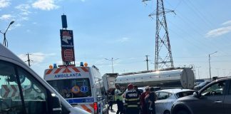 Scaunul auto asigurat corespunzător a salvat viața unui copil / Sfaturile cadrelor medicale de la Ambulanță